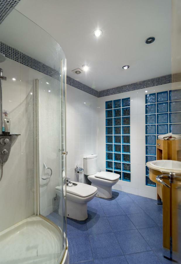 Villa Casakhan, Beautiful Luxury Villa, Marbella Bagian luar foto