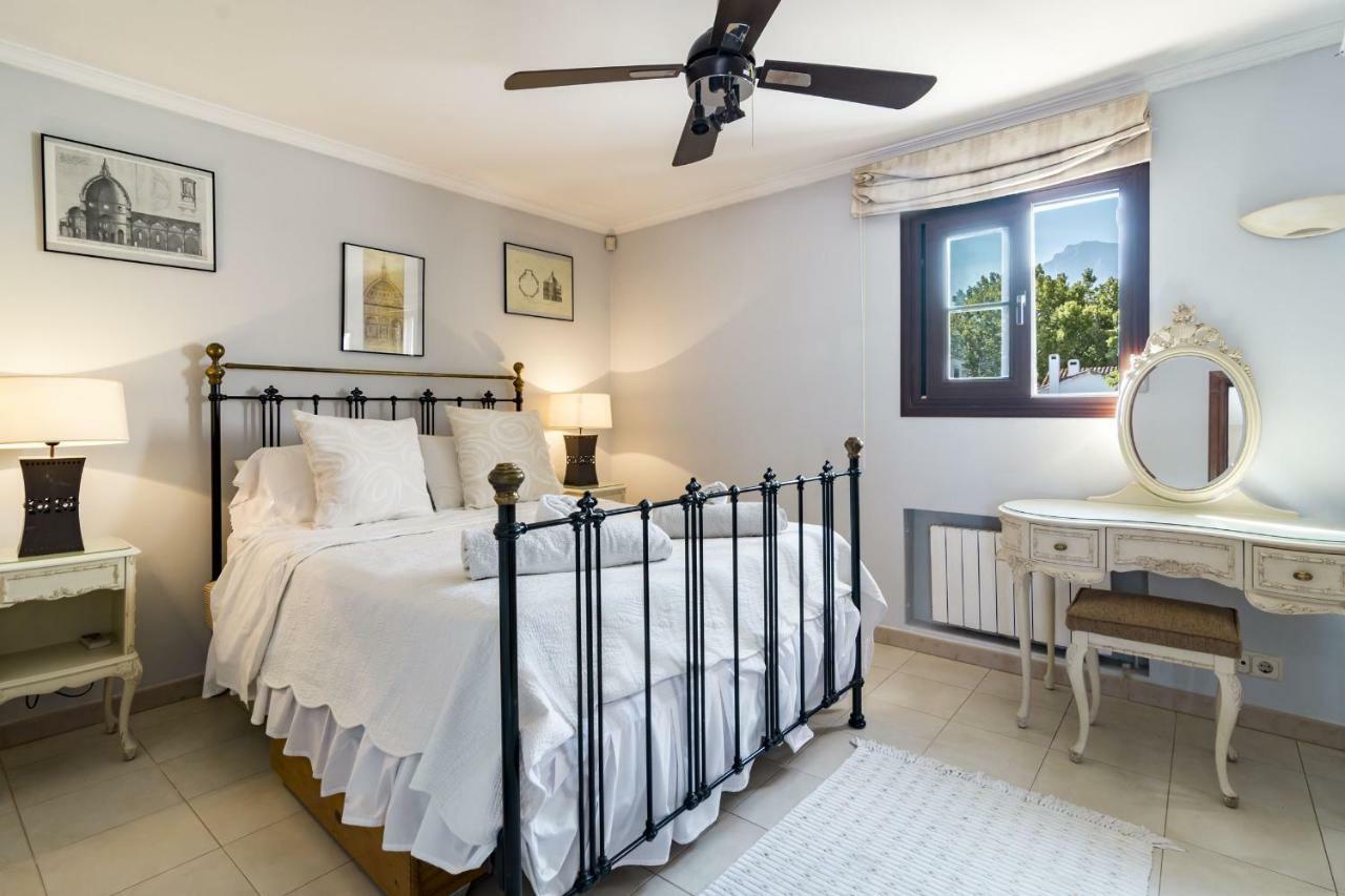 Villa Casakhan, Beautiful Luxury Villa, Marbella Bagian luar foto