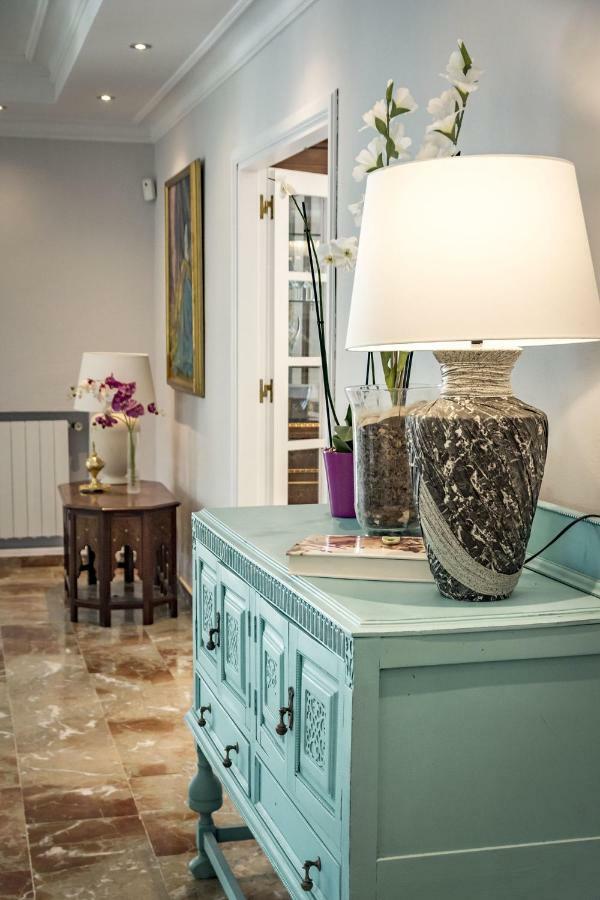 Villa Casakhan, Beautiful Luxury Villa, Marbella Bagian luar foto